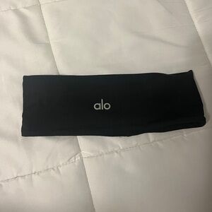 Alo Headband
